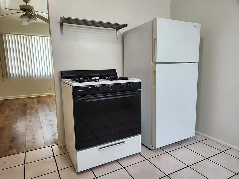 187 El Camino Way — Photo 10