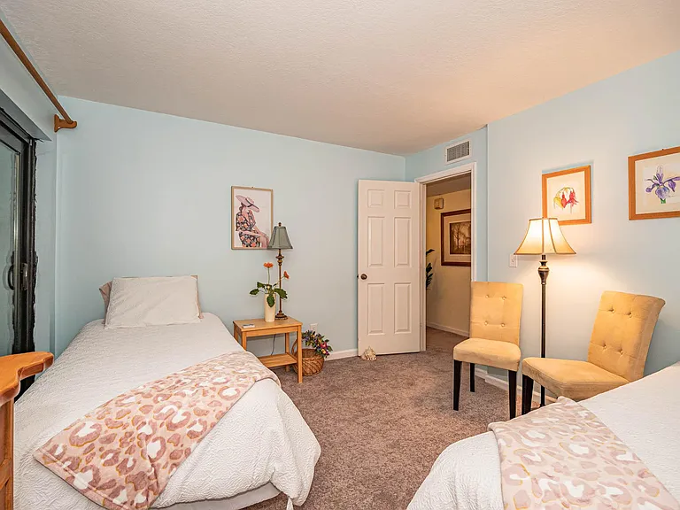 1700 Ocean Dr #201 — Photo 19