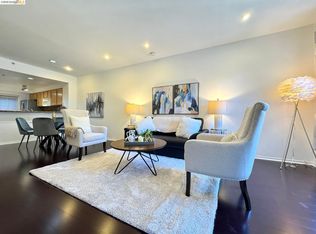 320 Caldecott Ln UNIT 127, Oakland, CA