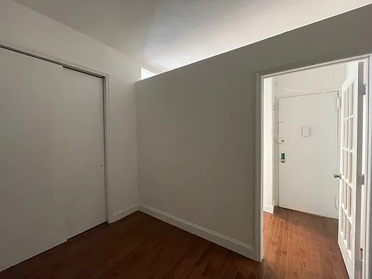 Rented by Evans Nye, Inc | media 11