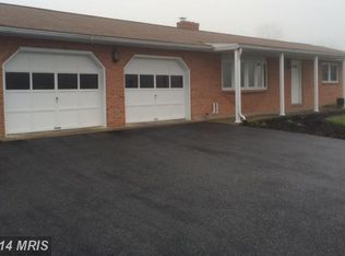 7079 Valley Camp Rd, Saint Thomas, PA 17252