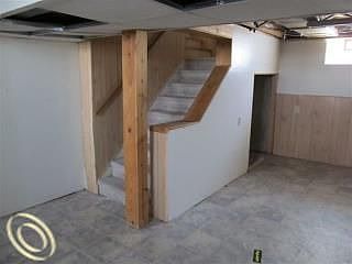 2nd image of 13408 Venness St
