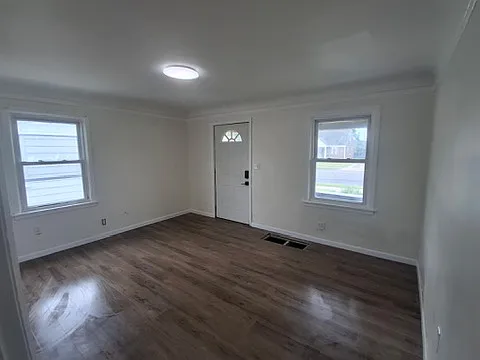 4 bed, 1550 sqft, $1,650 — Photo 2