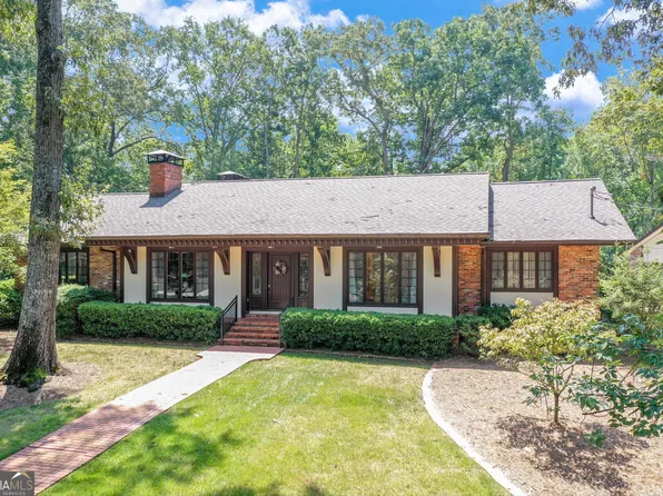 399 Peninsula Rd, Gainesville, GA 30506