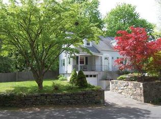40 Division St W, Greenwich, CT 06830