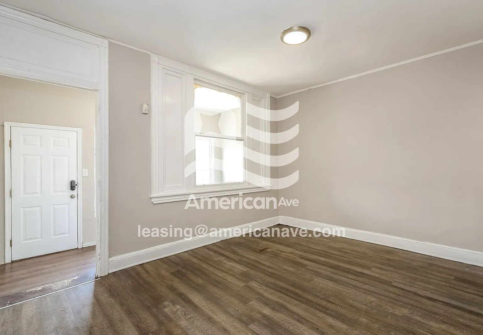 3 bed, 1.0 bath, 1069 sqft, $1,325 — Photo 3