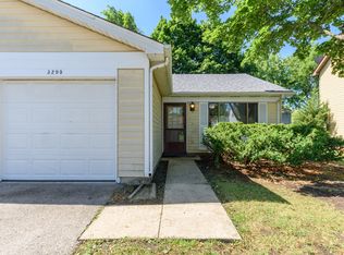 3295 Rumford Ct, Aurora, IL 60504