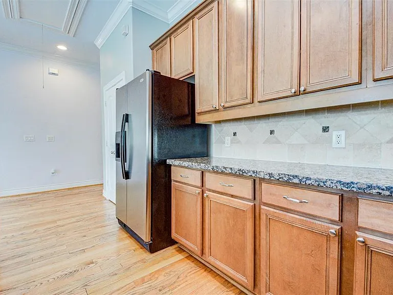 1507 Paige St — Photo 20