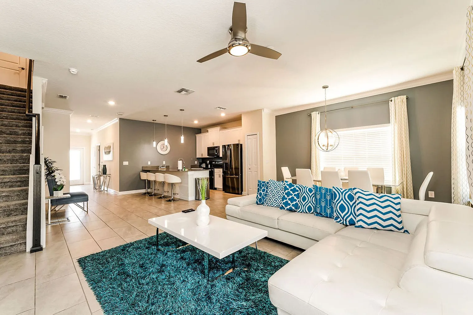 5 bed, 4.0 bath, 2163 sqft, $4,156 — Photo 4