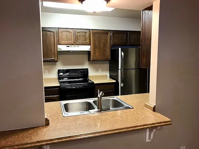 608 N Pennsylvania Ave — Photo 9