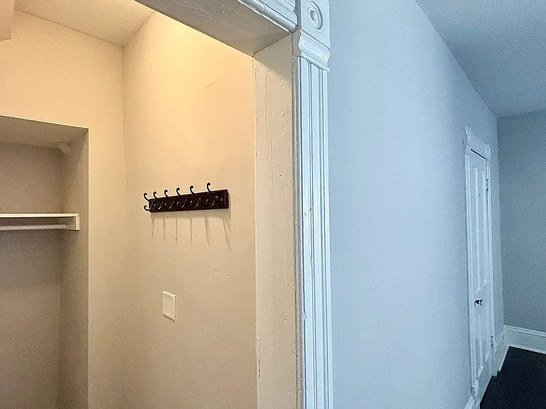 1207 E Kane Pl — Photo 12