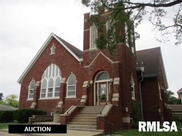 413 Logan St, Emden, IL 62635