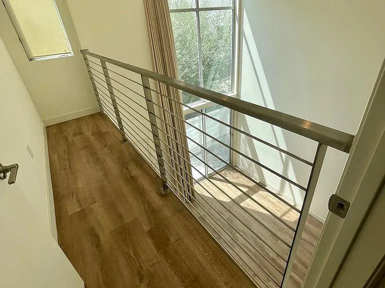 6143 Fountain Ave #102 — Photo 3