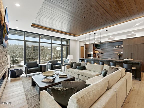 4th image of 2306 Red Pine Rd #3