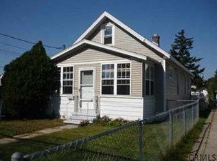 917 Altamont Ave, Schenectady, NY 12303