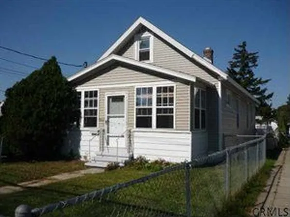 917 Altamont Ave, Schenectady, NY 12303