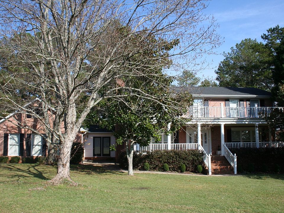 Beautiful All Brick on 24 Acres