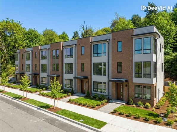 3804 23rd Avenue SW, Seattle, WA 98106