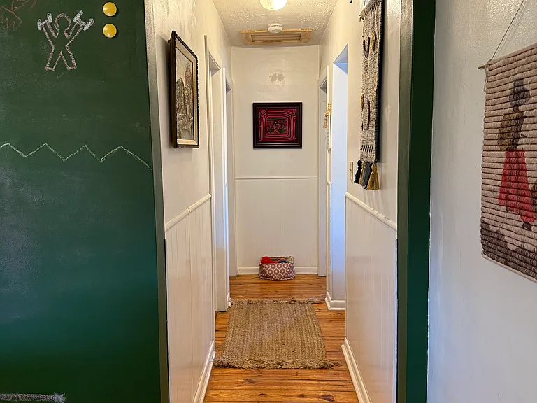 508 S Maple St — Photo 4