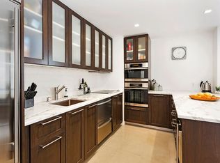 Essex House Residences, New York, NY 10019