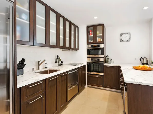 160 Central Park S #1714, New York, NY 10019