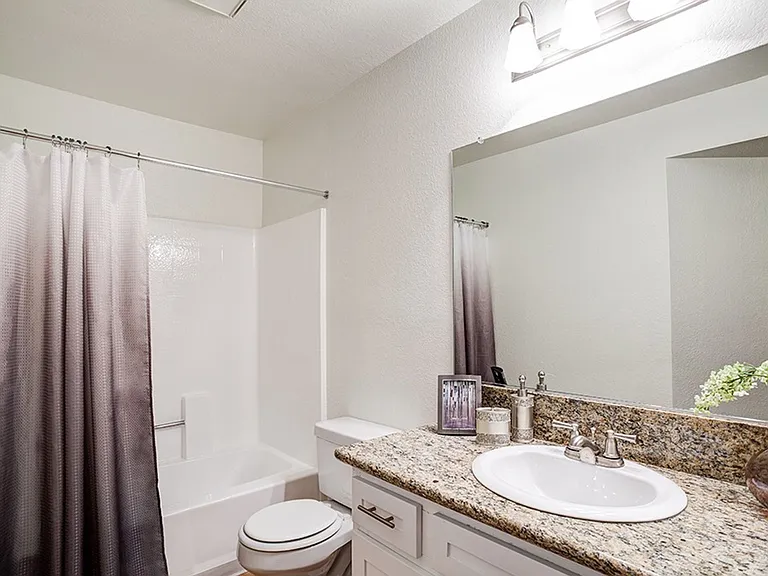 Waterstone Alta Loma Apartments — Photo 52