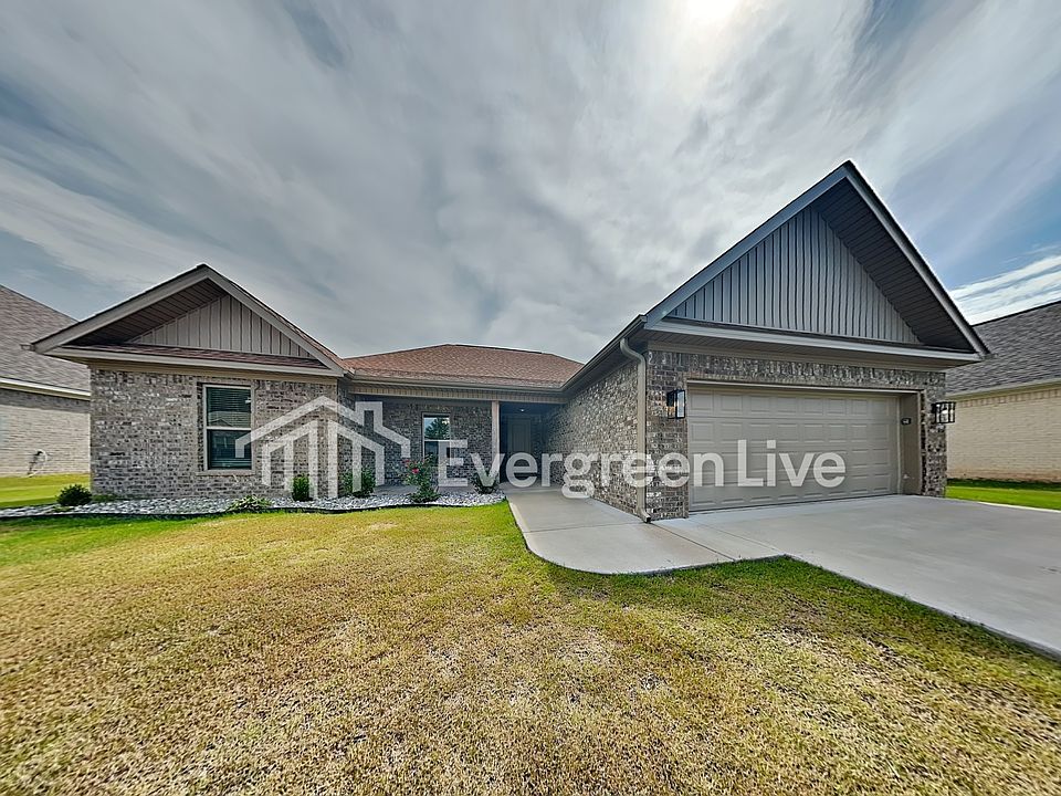 1st image of 4545 Western Woods Dr