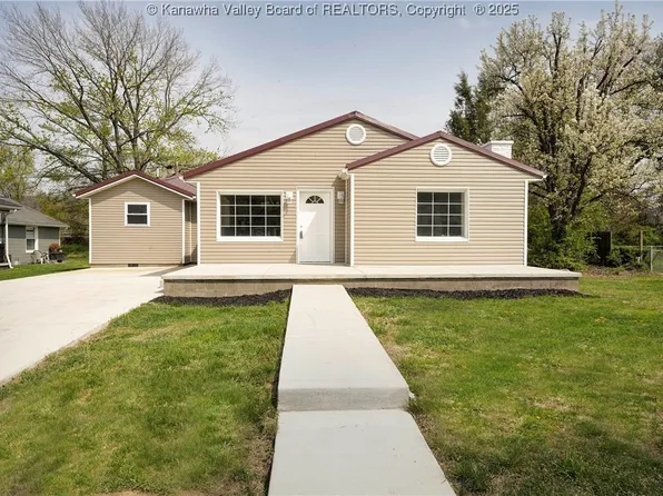 2750 Lincoln Ave, Saint Albans, WV 25177