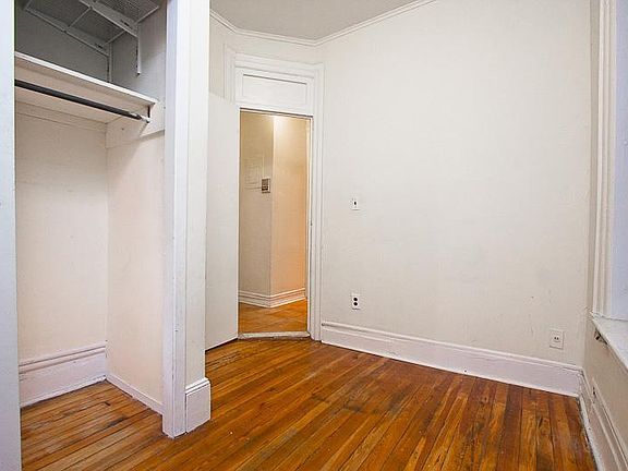 5th image of 332 E 67th St APT 7