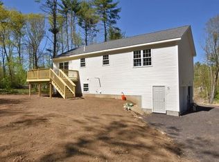 686 Putnam Pike, Chepachet, RI 02814