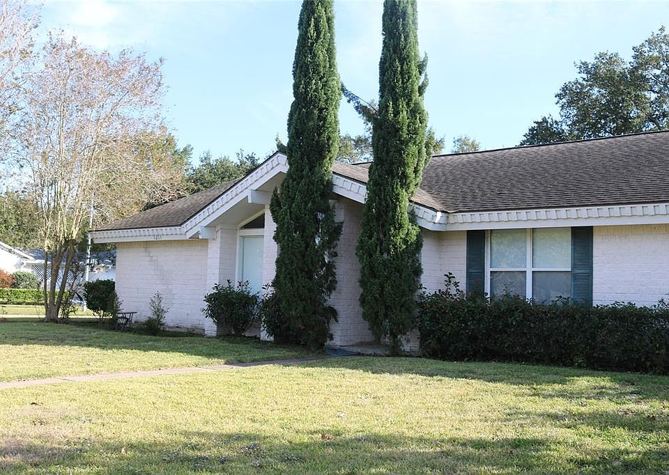 1st image of 6203 S Braeswood Blvd