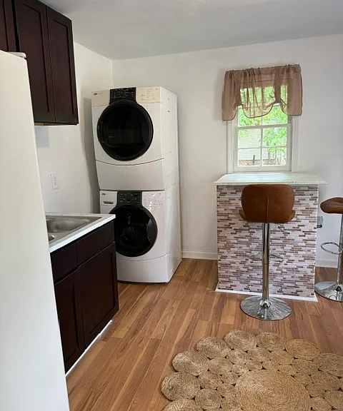 410 Brewer Ave — Photo 9