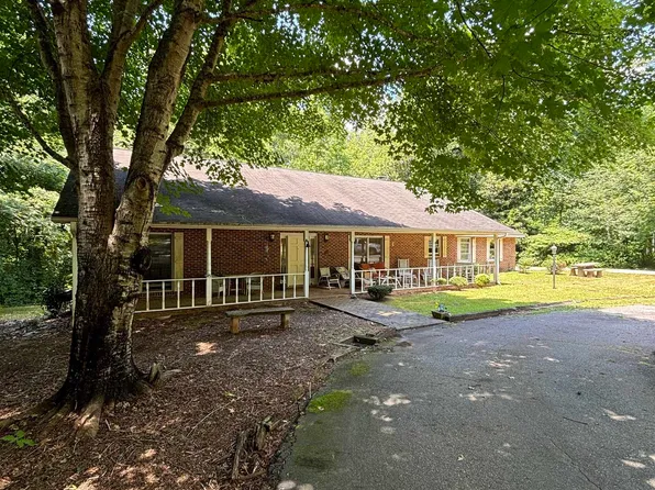 265 Cynthia Ln, Campobello, SC 29322