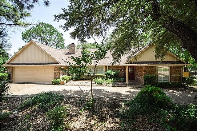 1st image of 4027 Crescent Dr