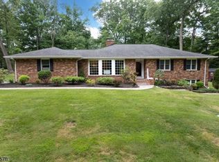 3 Beechwood Rd, Branchburg, NJ 08876