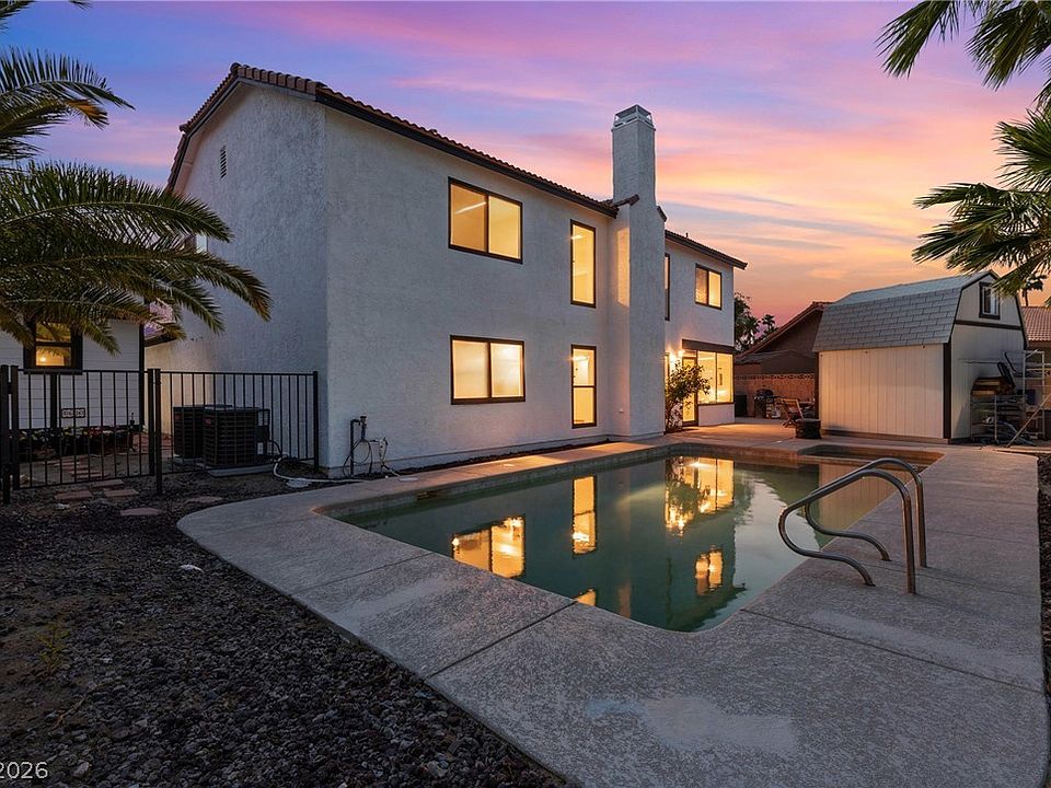 1st image of 343 Banuelo Dr