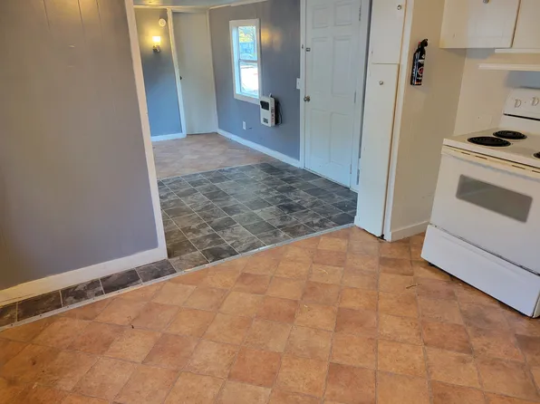 8 Burr Dr NE #2, Rome, GA 30165