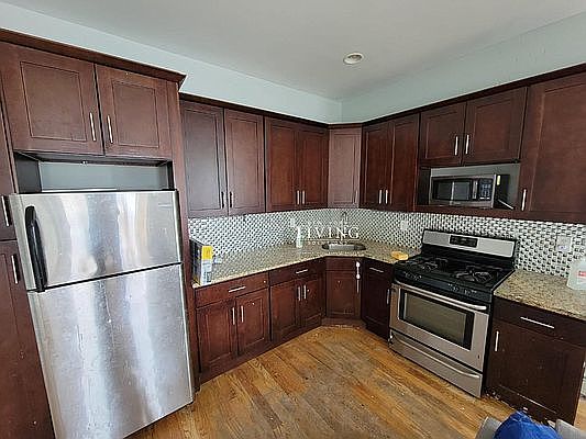 2nd image of 2088 Flatbush Ave Floor 3