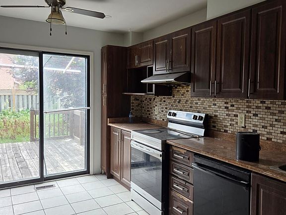 3rd image of 18 Beisel Ct