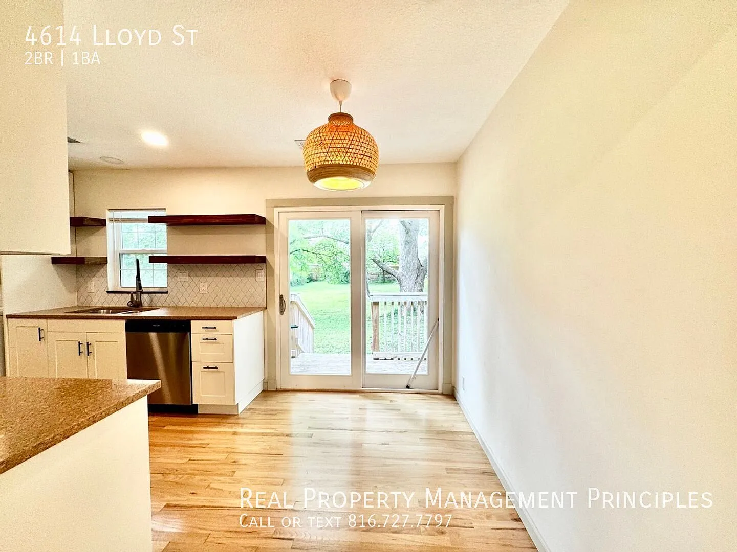 Beautifully Renovated 2-Bedroom Home with Large Backyard Deposit Free Living Available via Obligo!! — Photo 4