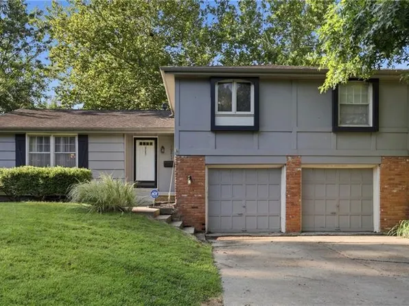 10217 W 91st St, Overland Park, KS 66212