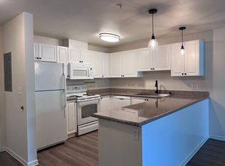 1220 N 45th St UNIT 403, Seattle, WA 98103
