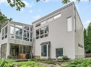 5 Munson St, Hudson, MA 01749