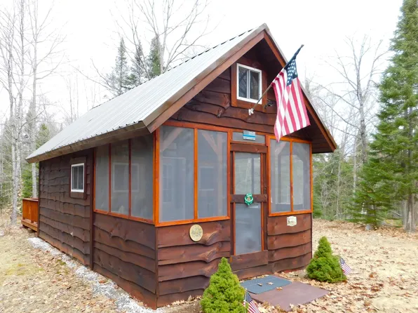 217 Troy Road, Detroit, ME 04929