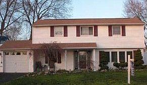 1st image of 22 Grace Park Dr