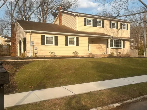 2 W End Avenue, Spotswood, NJ 08884