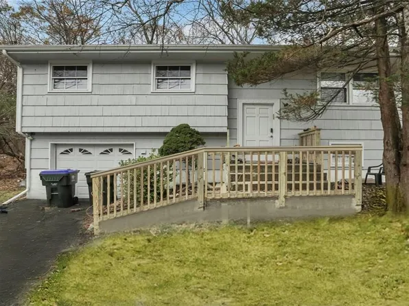 3 San Marcos Drive, Monroe, NY 10950