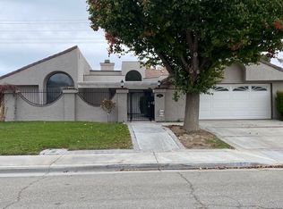 3611 Kim Ct, Lancaster, CA 93536