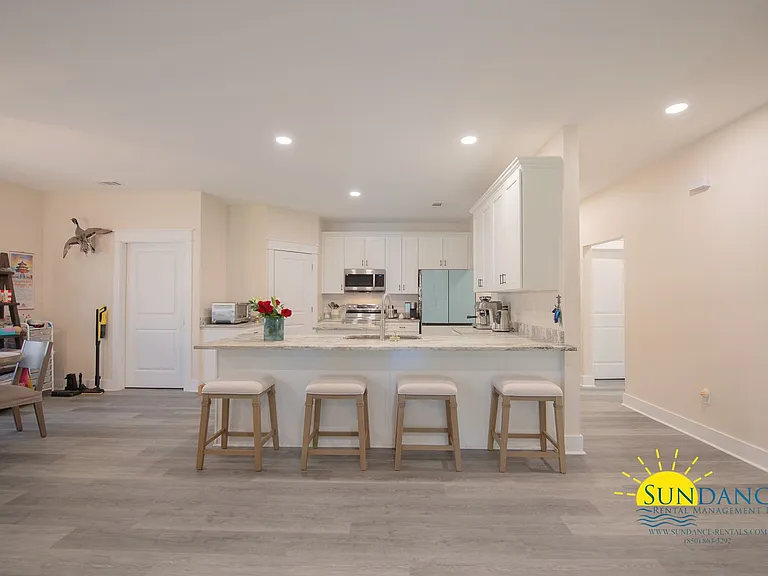 9165 Timber Ln — Photo 7