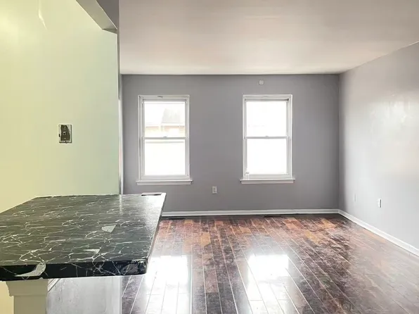 2831 Brighton Pl #1F, Philadelphia, PA 19149